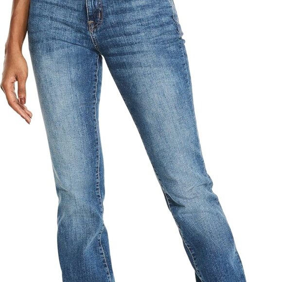 Classic Women's Mid Rise Bootcut Jeans Size 8 - Everyday Comfort in Medium Wash